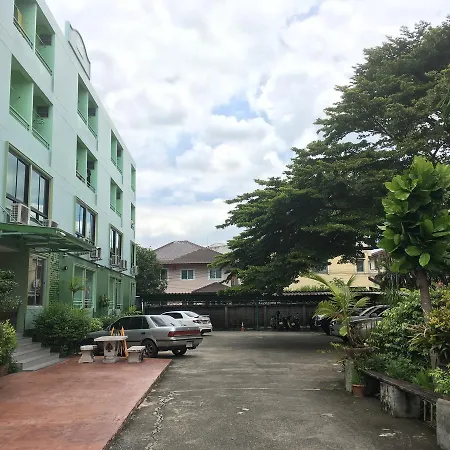 Chanmuan Resident